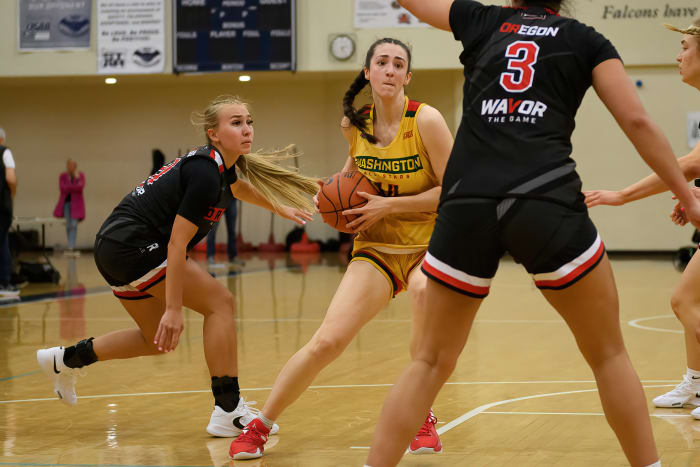 2023-4-2-WAVOR-Girls-GAME-2693-NR-clear